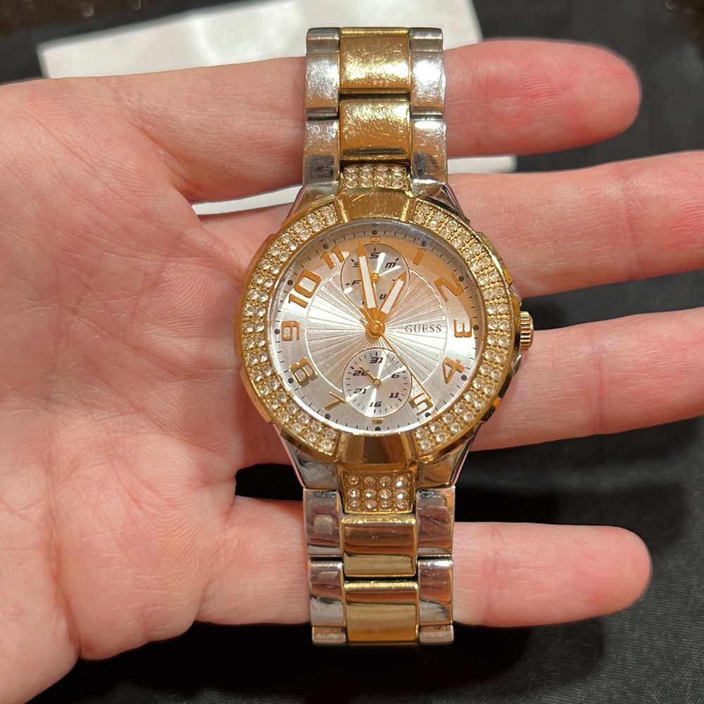 Guess Watch - Picture 4 of 10
